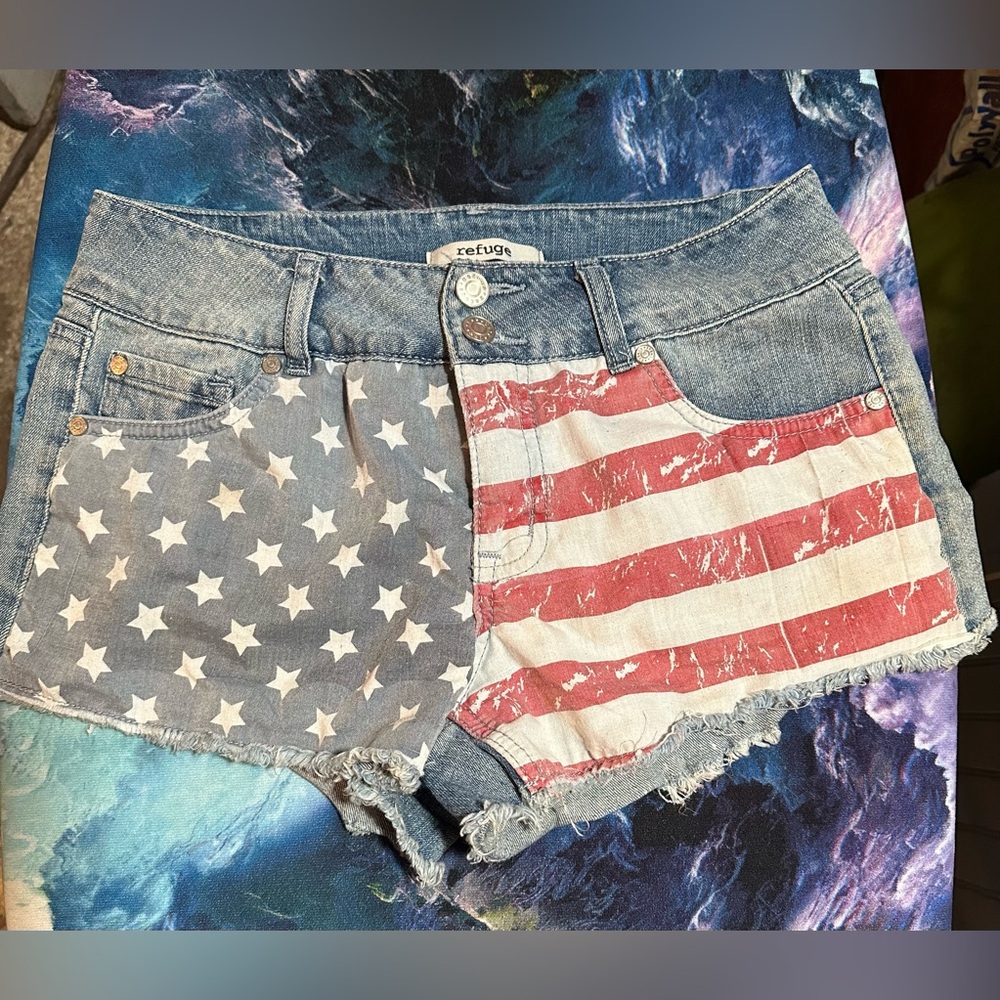 Refuge Americana Jean shorts
